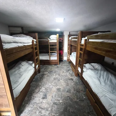 Biker Bunkhouse,8 Guests Group With Private Bathroom Apartamento Konjic