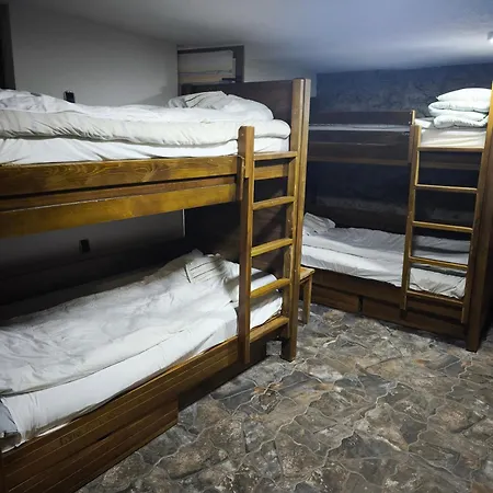 Biker Bunkhouse,8 Guests Group With Private Bathroom * Konjic